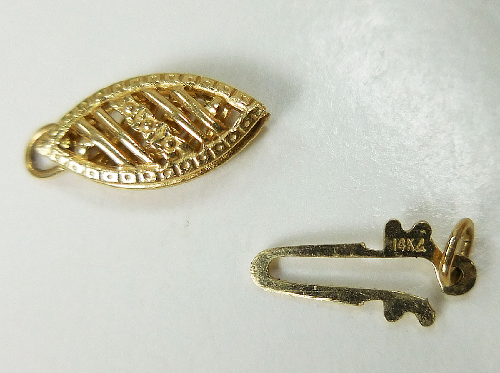 Gold Clasp Markings